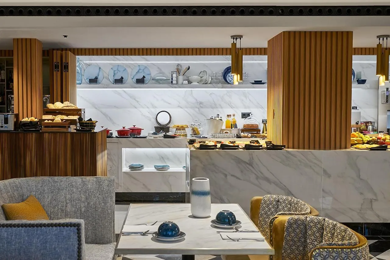 Vincci Larios Diez Málaga Otel