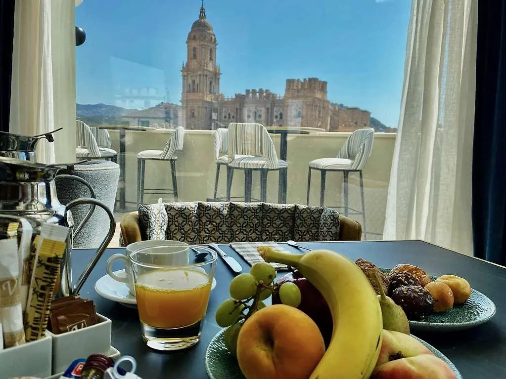 Vincci Larios Diez Málaga 4*,