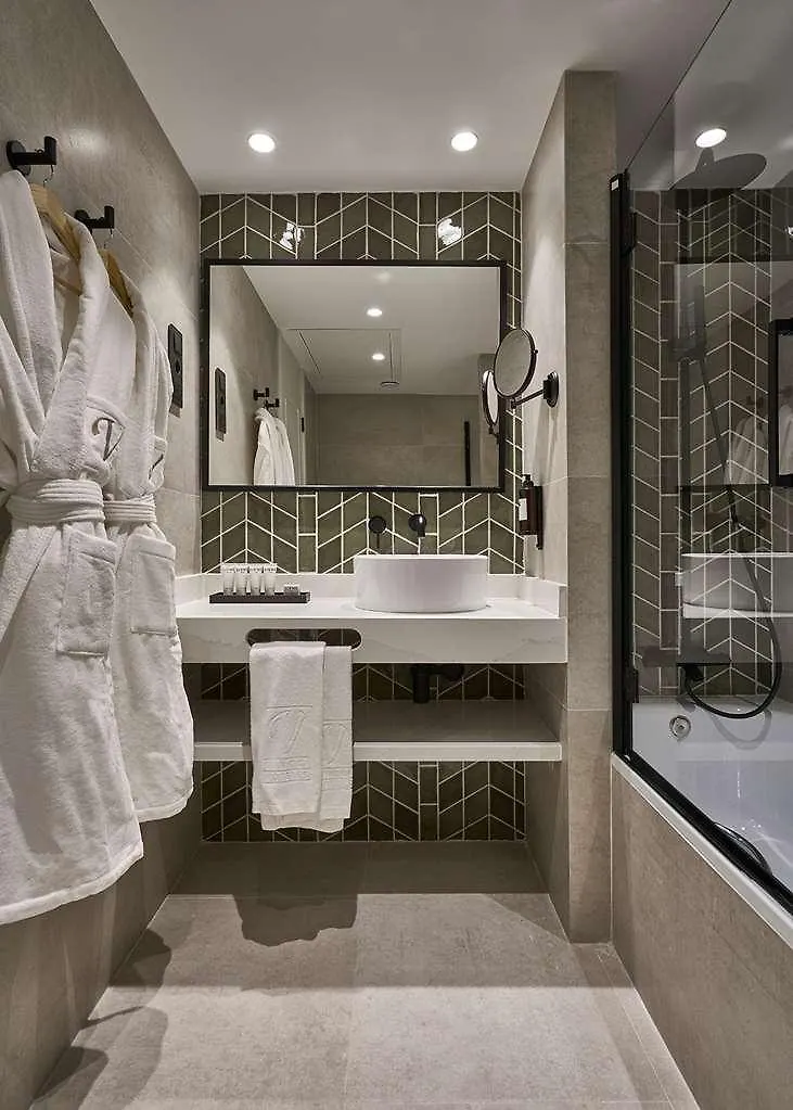 Vincci Larios Diez Málaga 4*,  İspanya